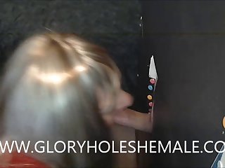 TRANNY SUCKING DADDY AT GLORYHOLE