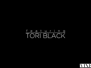 Pielęgnacja twarzy Tori Black is BACK! Exclusive VIXEN.com
